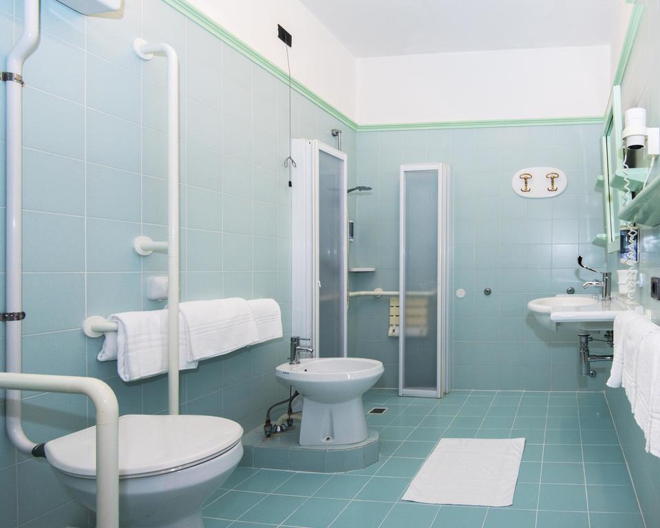 ליגננו סביאדורו Hotel Al Prater מראה חיצוני תמונה