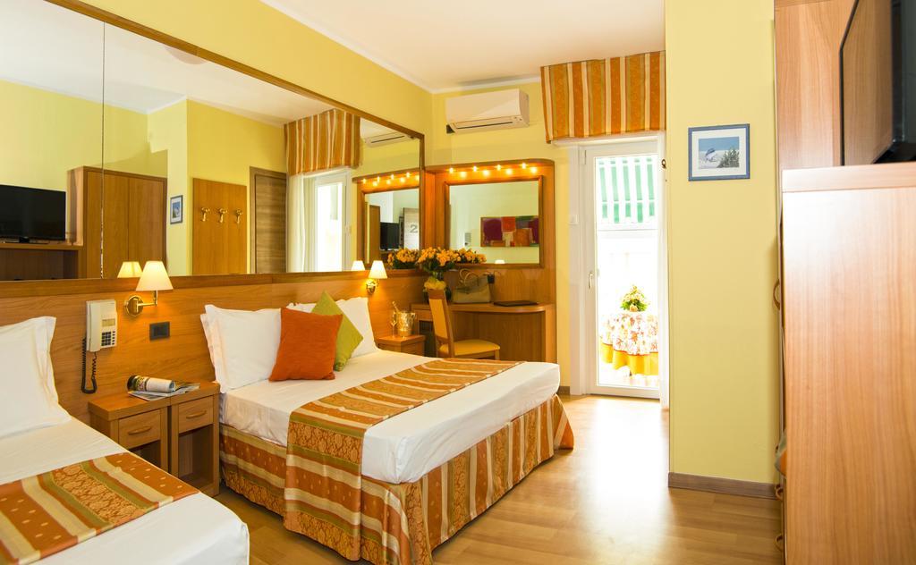 ליגננו סביאדורו Hotel Al Prater מראה חיצוני תמונה
