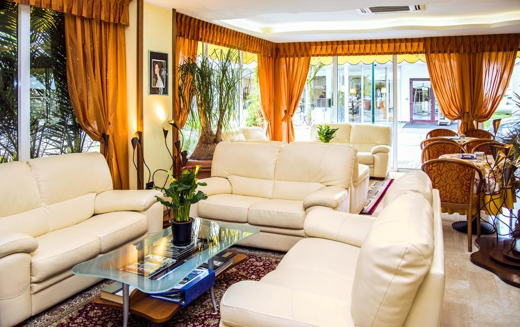 ליגננו סביאדורו Hotel Al Prater מראה חיצוני תמונה