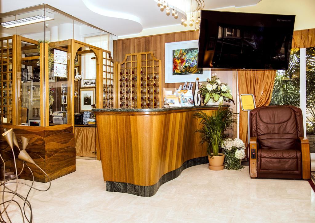 ליגננו סביאדורו Hotel Al Prater מראה חיצוני תמונה