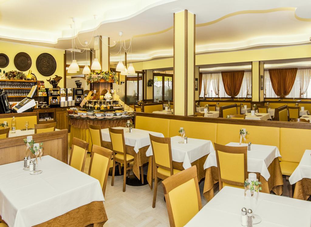 ליגננו סביאדורו Hotel Al Prater מראה חיצוני תמונה
